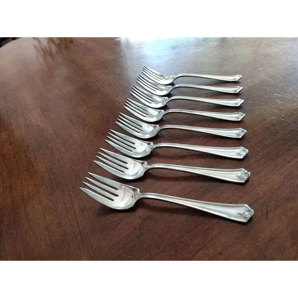 Lot of 8 Wm. Rogers Ashland Silverplate Salad Forks 1914 5.9